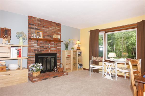 33 Jordan Road Franklin, MA 02038 - Photo 10 of 27 Gallery Image 10