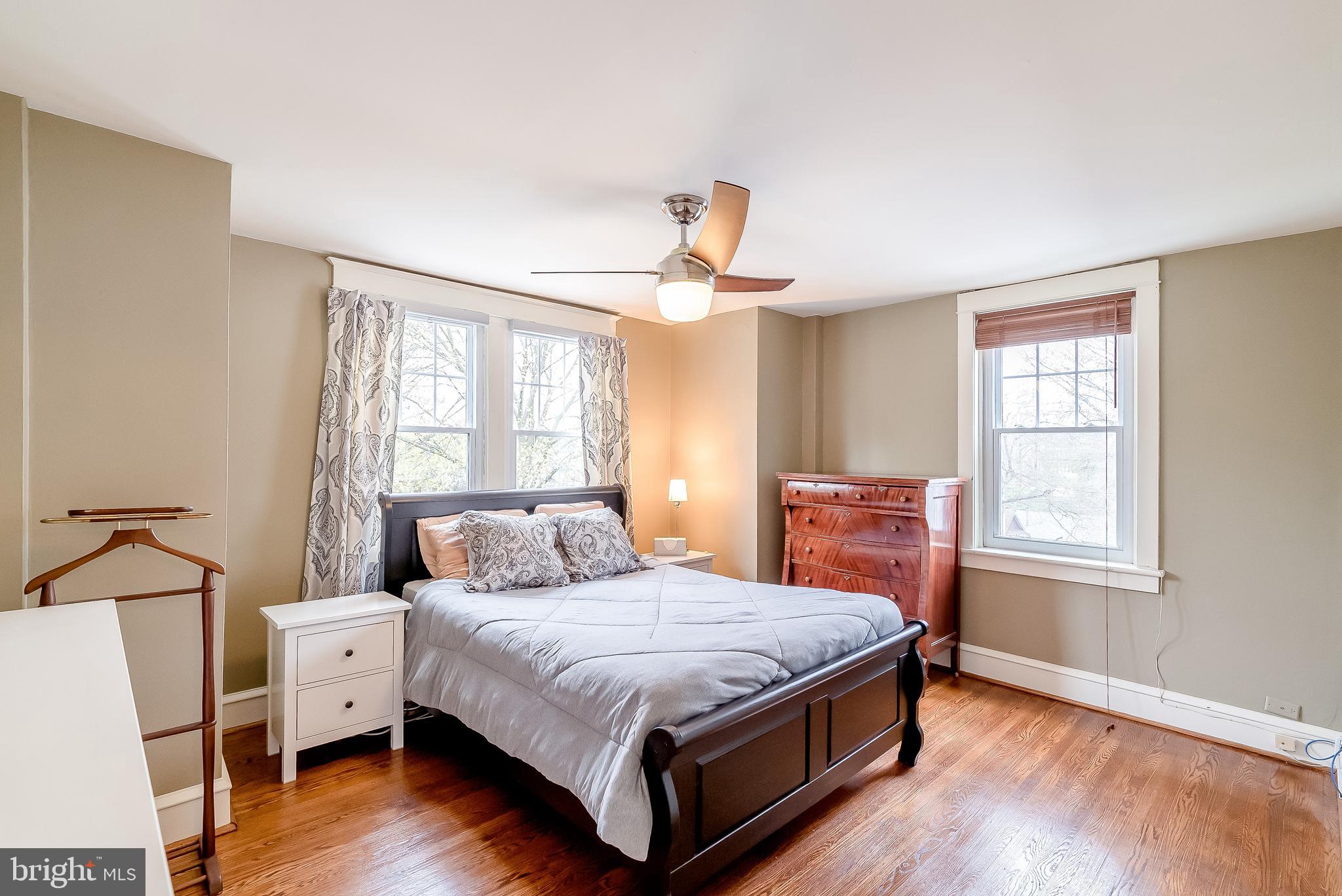 21 Waverly Road Wyncote, PA 19095 - Photo 14 of 25 Bedroom 1