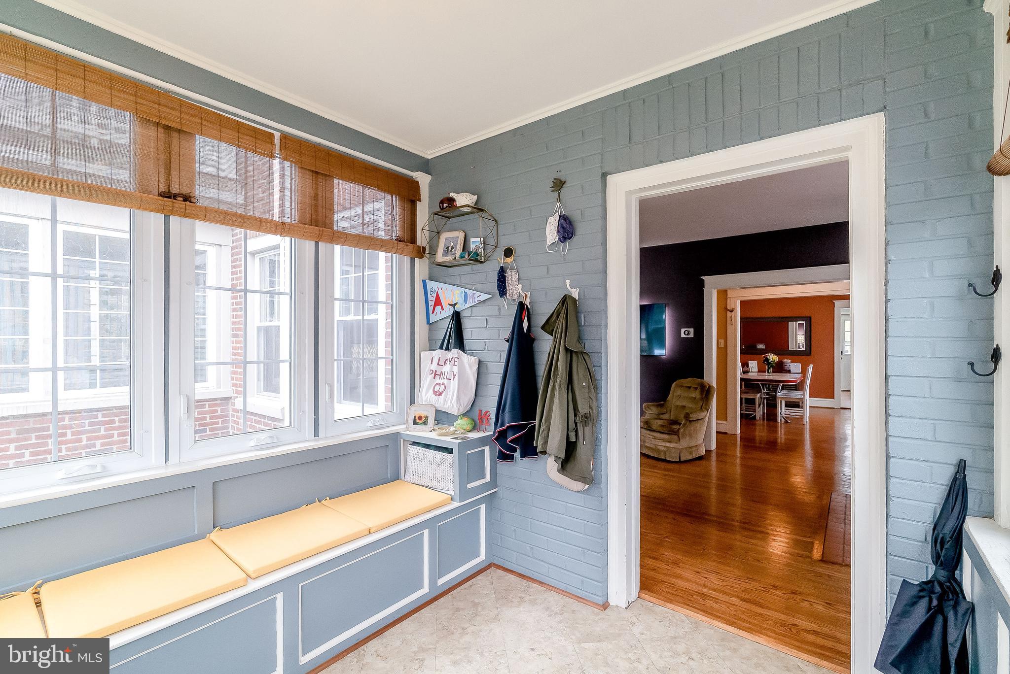 21 Waverly Road Wyncote, PA 19095 - Photo 4 of 25 Use as a mudroom