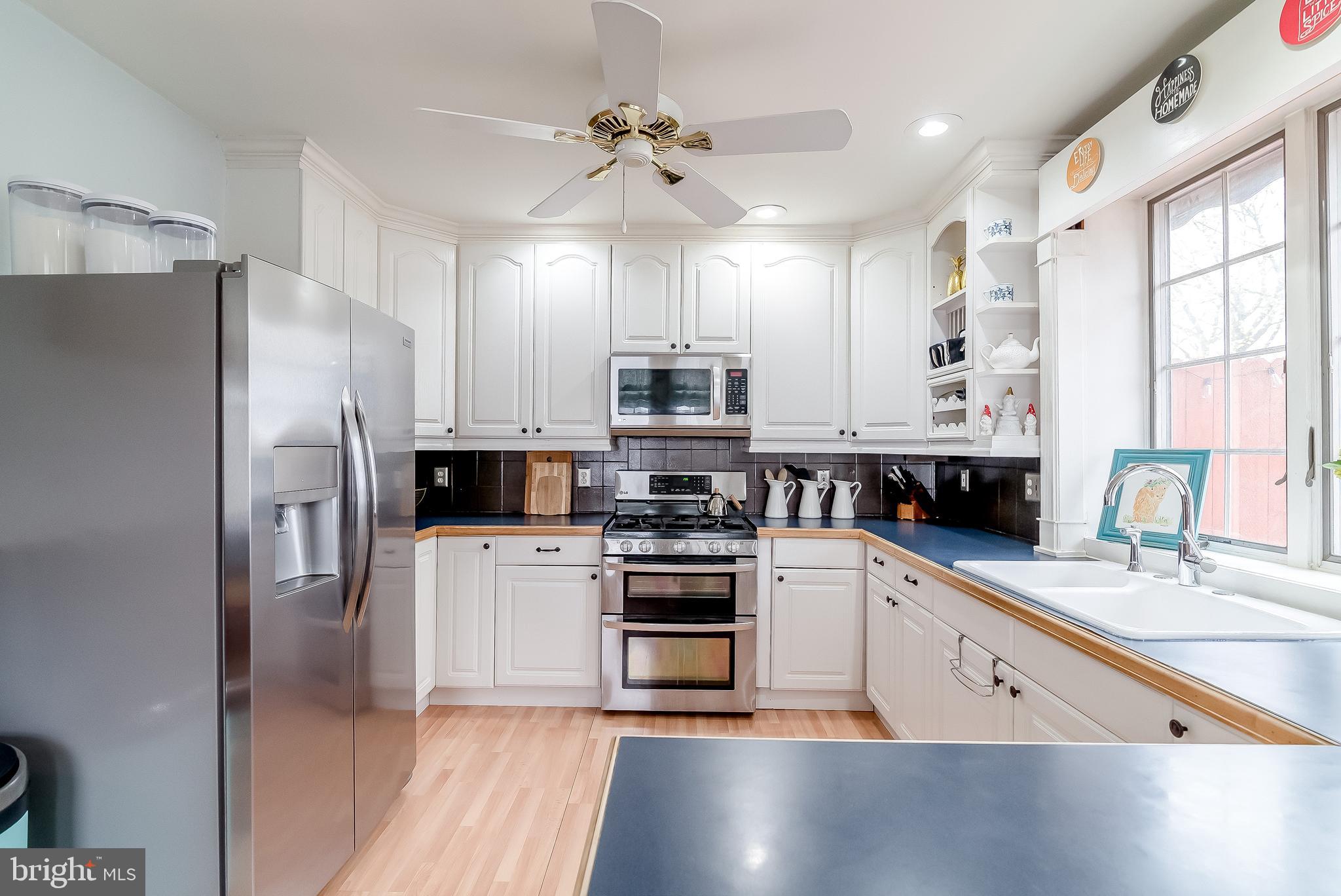 21 Waverly Road Wyncote, PA 19095 - Photo 10 of 25 Newer S.S Appliances