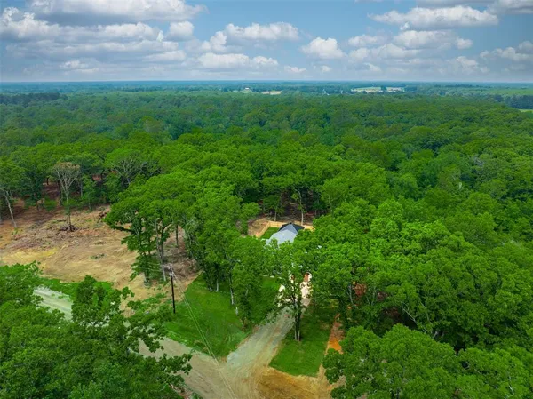 $310,000 | 130 Private Road, Sumner, TX 75486