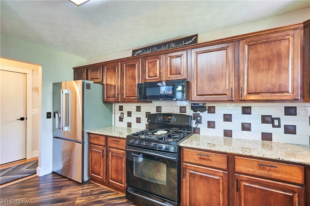 7590 Morley Road Mentor, OH 44060 - Photo 10 of 27