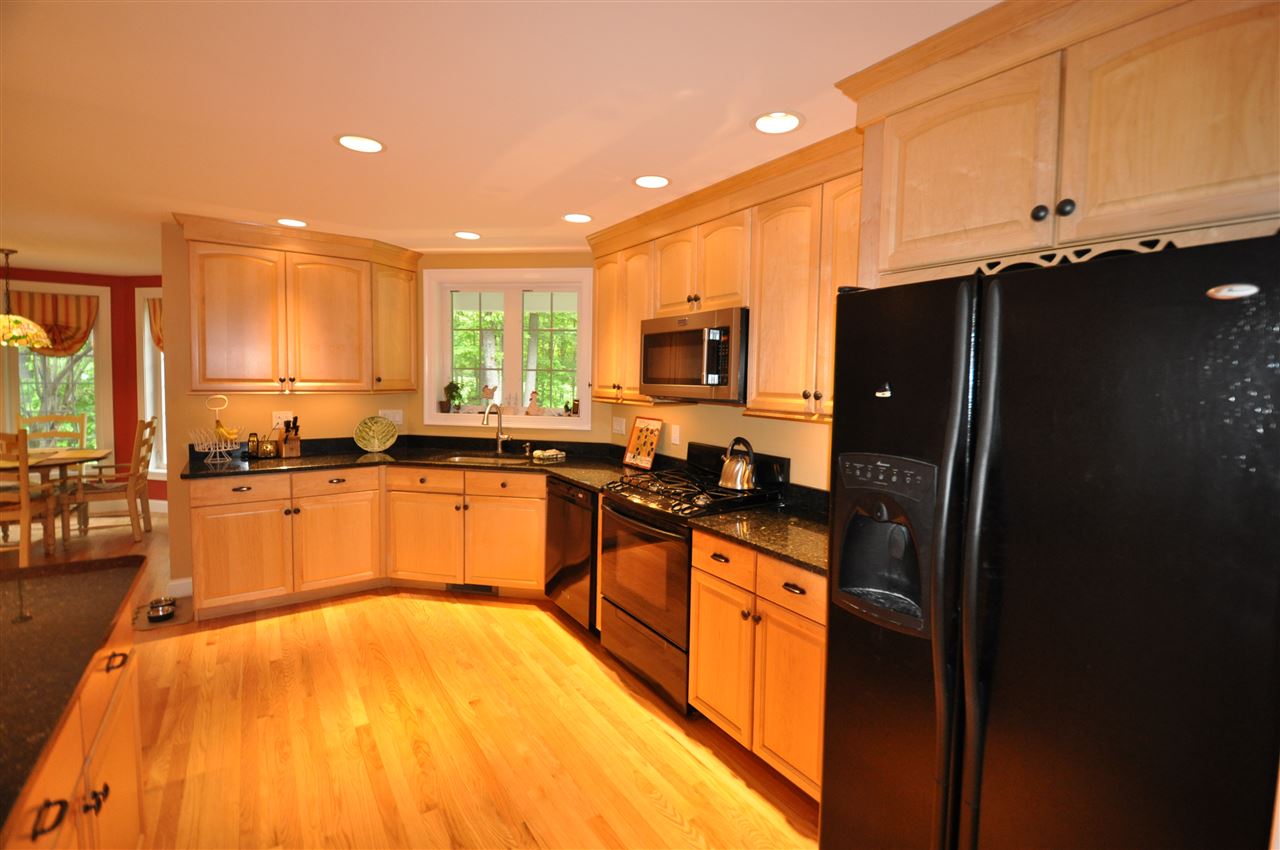 6 Tyng Hill Road Hollis, NH 03049 - Photo 5 of 28