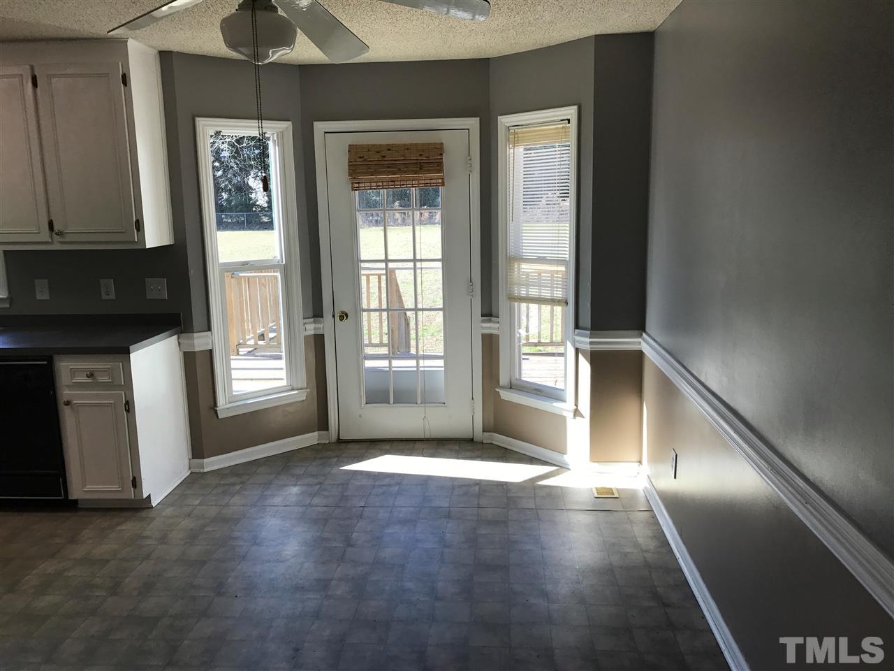 214 Harris Road Smithfield, NC 27577 - Photo 11 of 23 Gallery Image 11