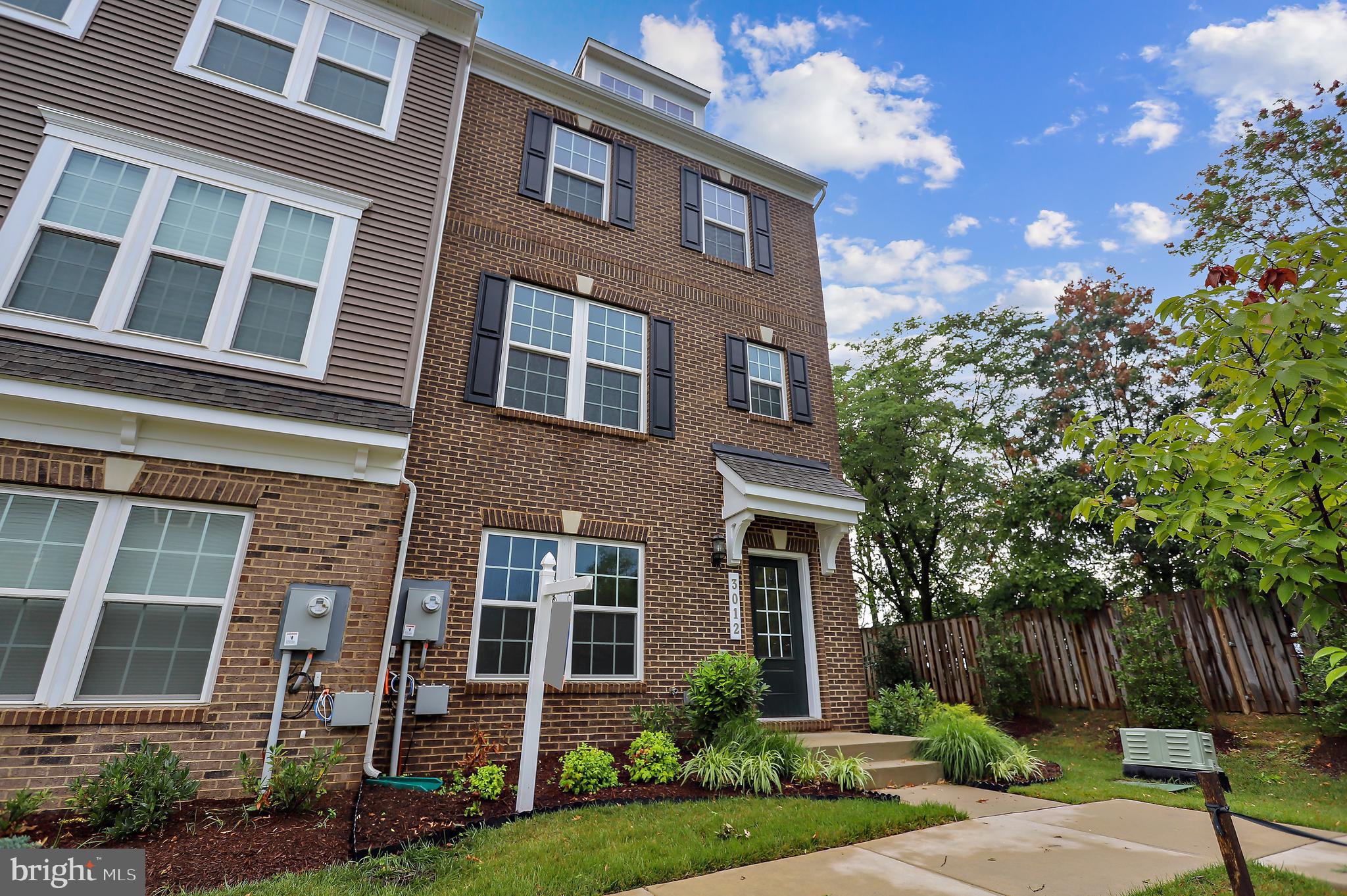 3012 Pinebrook Road Landover, MD 20785 - Photo 3 of 37 Gallery Image 3