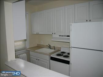 315 East County Line Road Ardmore, PA 19003 - Photo 3 of 5