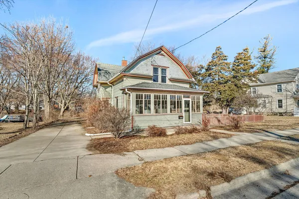 $220,000 | 1220 Liberty Street, Morris, IL 60450