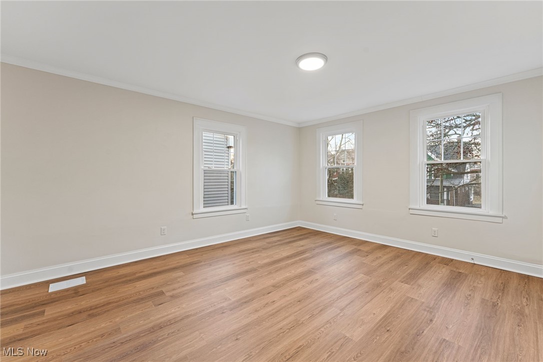 3267 Yorkshire Road Cleveland, OH 44118 - Photo 21 of 43 Gallery Image 21