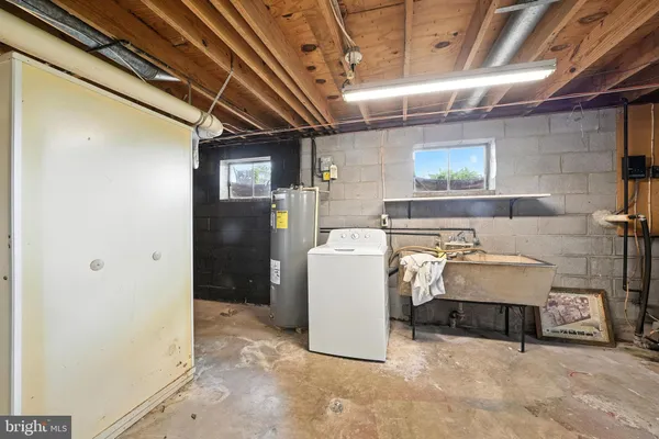 $999,900 | 18172 Youngs Lane, Stevensburg, VA 22741