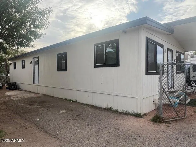 $130,000 | 6420 West Van Buren Street, Unit B4, Phoenix, AZ 85043
