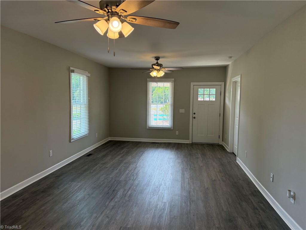 4995 Reidsville Road Walkertown, NC 27051 - Photo 4 of 18