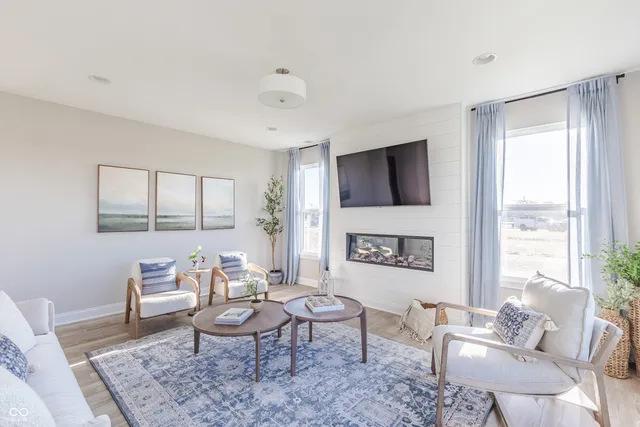 $323,999 | 2032 Black Oak Drive, Shelbyville, IN 46176