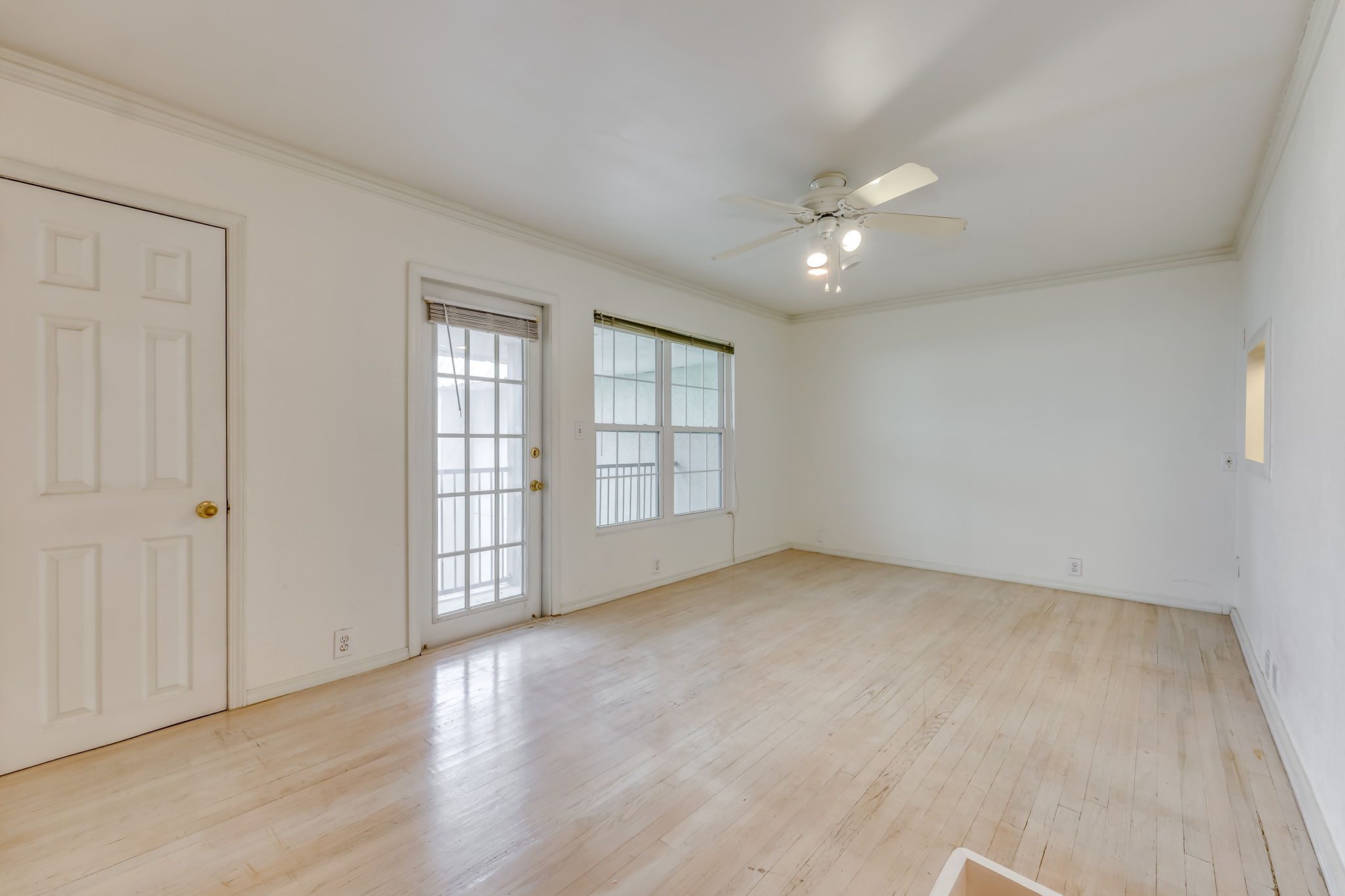 910 Duncan Lane, Unit 50 Austin, TX 78705 - Photo 11 of 34