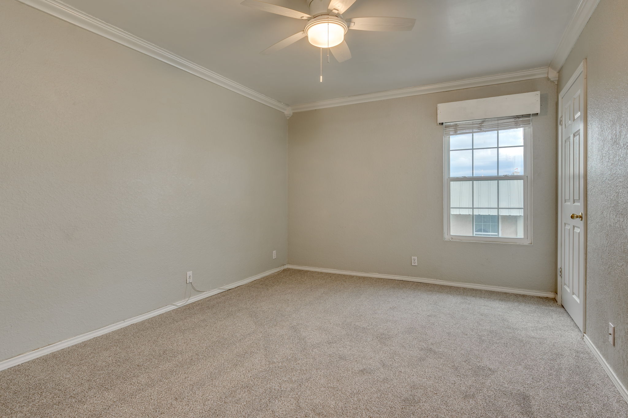 910 Duncan Lane, Unit 50 Austin, TX 78705 - Photo 16 of 34