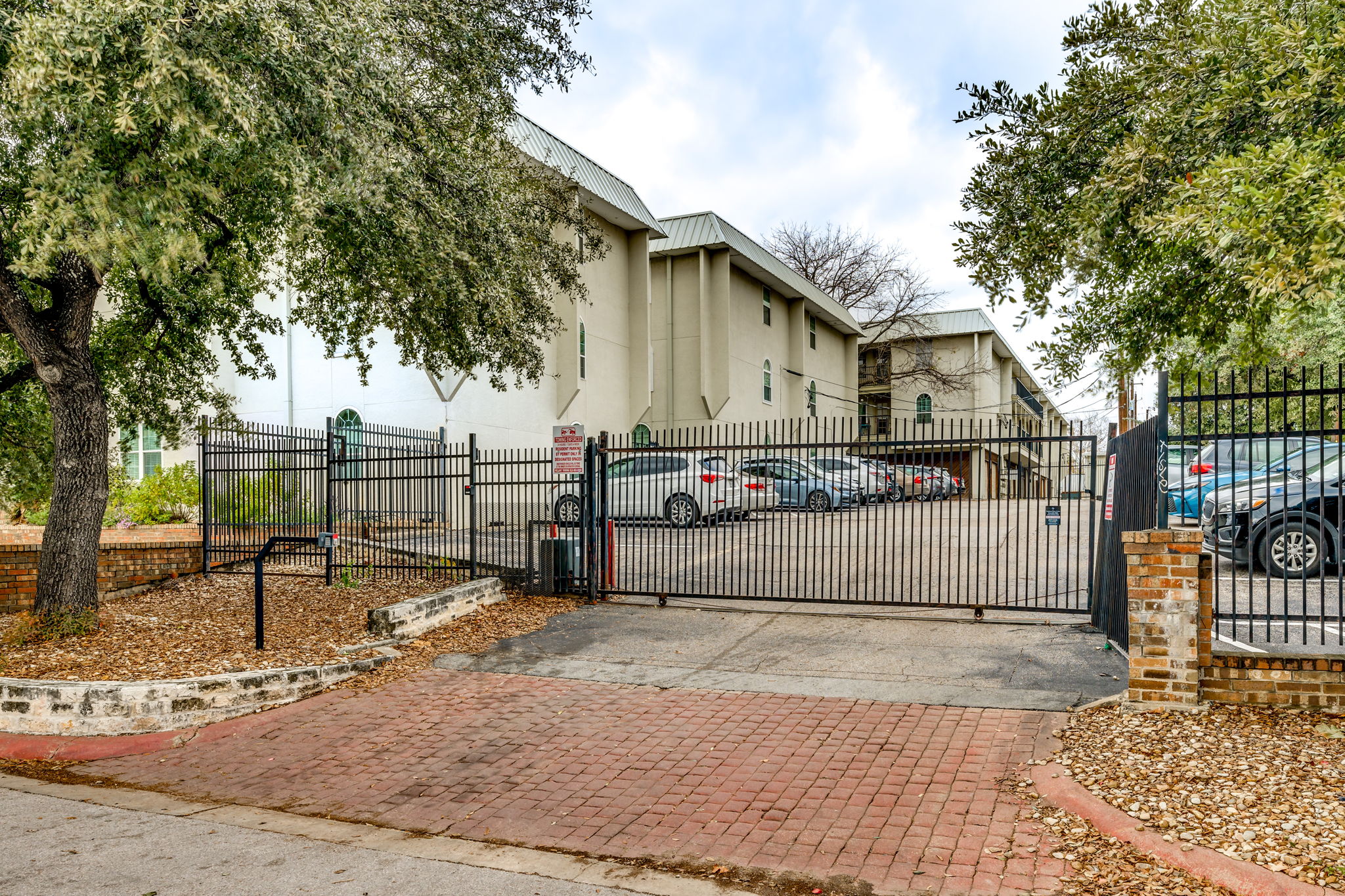 910 Duncan Lane, Unit 50 Austin, TX 78705 - Photo 31 of 34