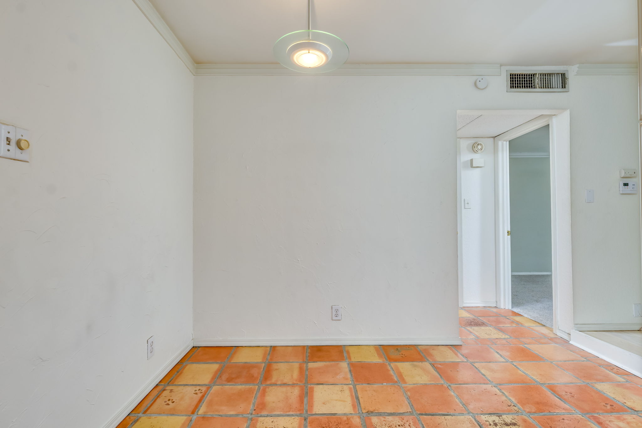 910 Duncan Lane, Unit 50 Austin, TX 78705 - Photo 5 of 34