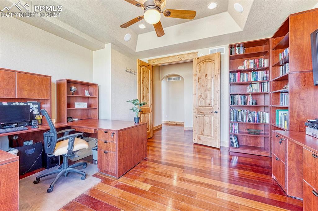 1260 East Rim Road Franktown, CO 80116 - Photo 23 of 50