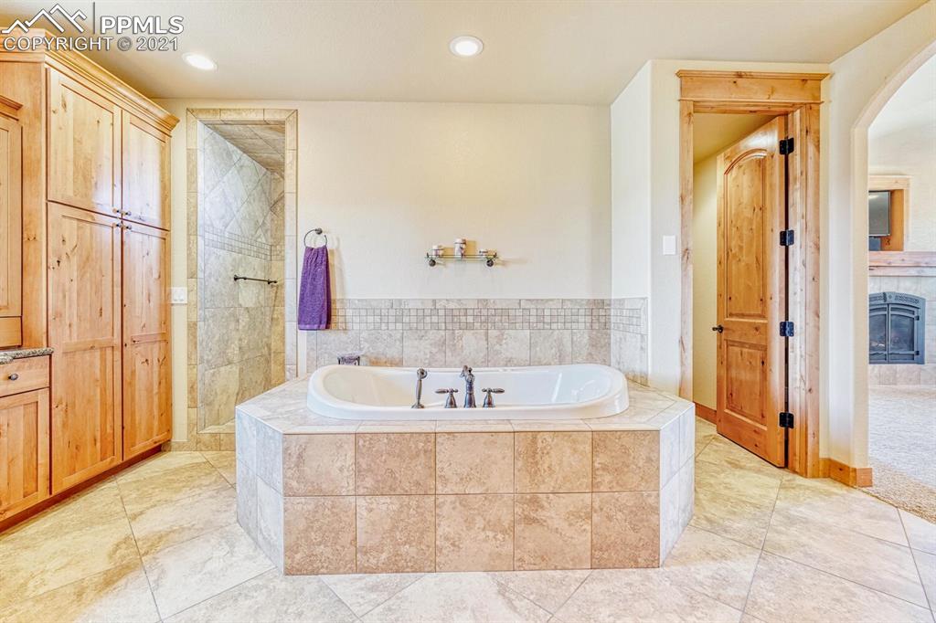 1260 East Rim Road Franktown, CO 80116 - Photo 28 of 50