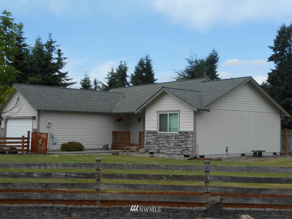 18828 Loganberry Street Southwest Rochester, WA 98579 - Photo 3 of 15