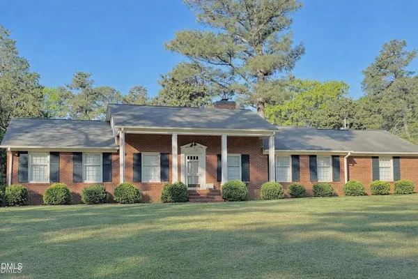 $336,000 | 1604 Crescent Drive, Henderson, NC 27536