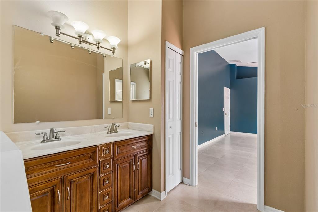 1008 Old Barn Road Orlando, FL 32825 - Photo 23 of 41