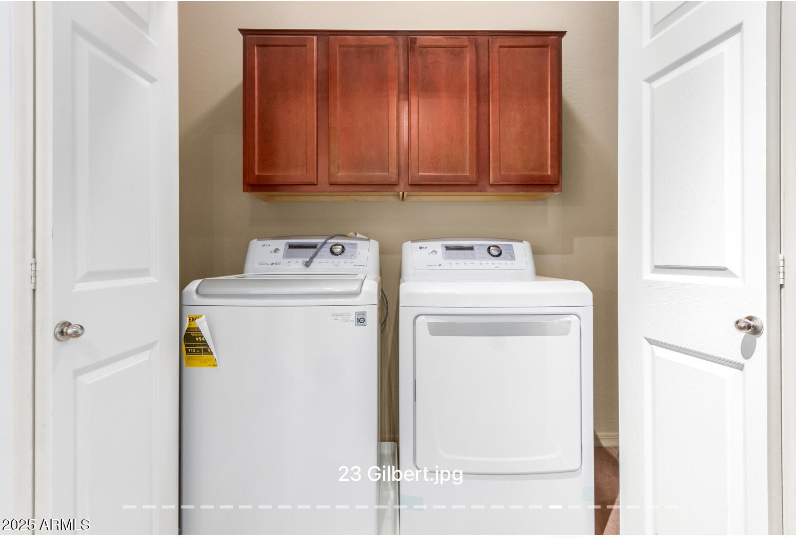 3330 South Gilbert Road, Unit 2018 Chandler, AZ 85286 - Photo 11 of 24 a utility room with dryer and washer