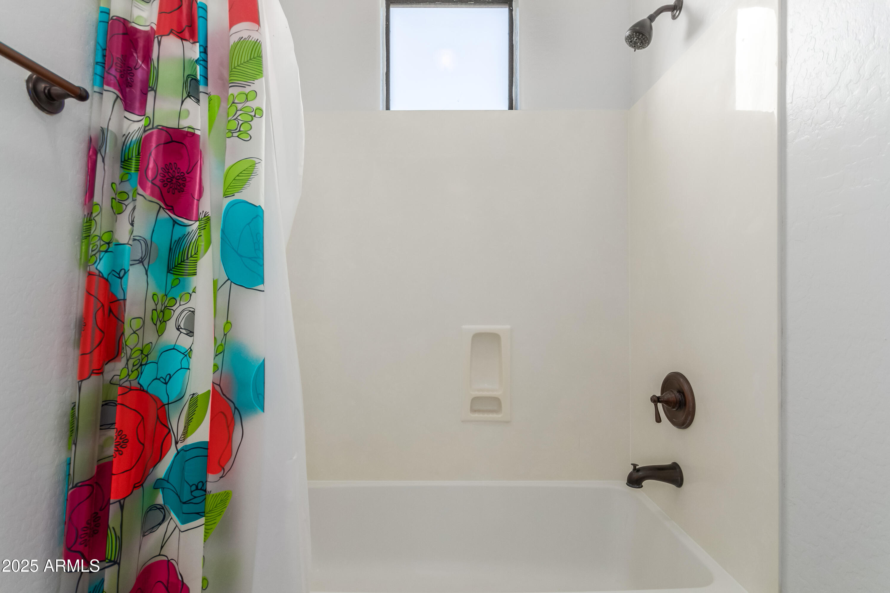 3330 South Gilbert Road, Unit 2018 Chandler, AZ 85286 - Photo 19 of 24 a bathroom with a shower