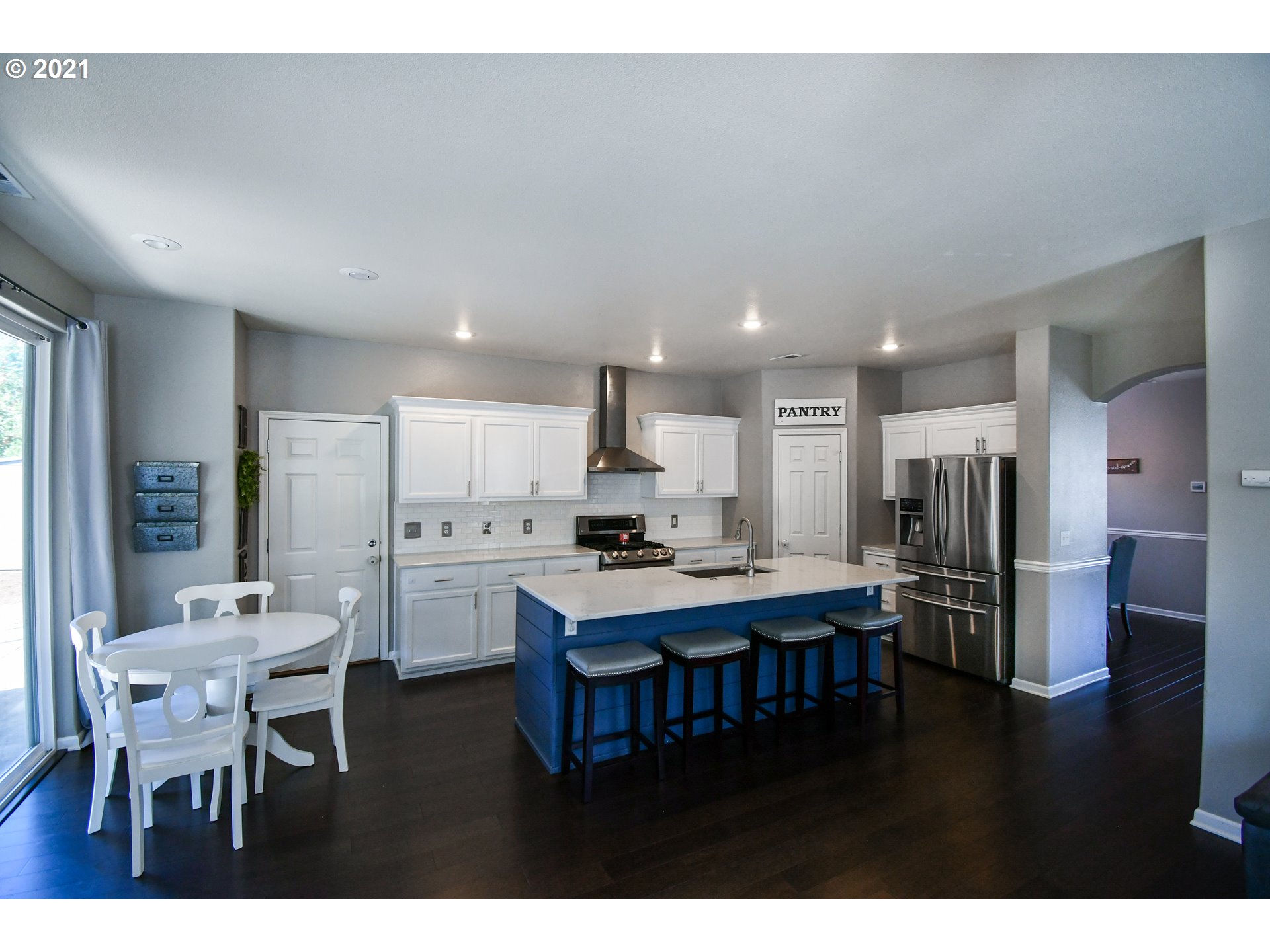 5518 Jeffrey Way Eugene, OR 97402 - Photo 7 of 32