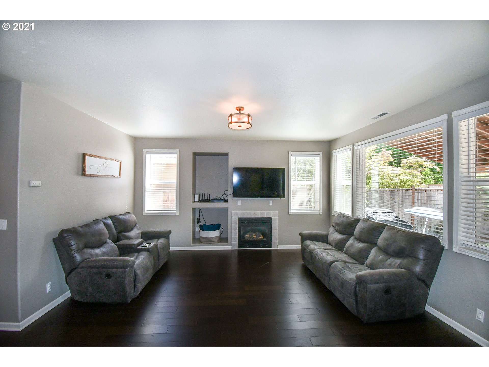 5518 Jeffrey Way Eugene, OR 97402 - Photo 9 of 32