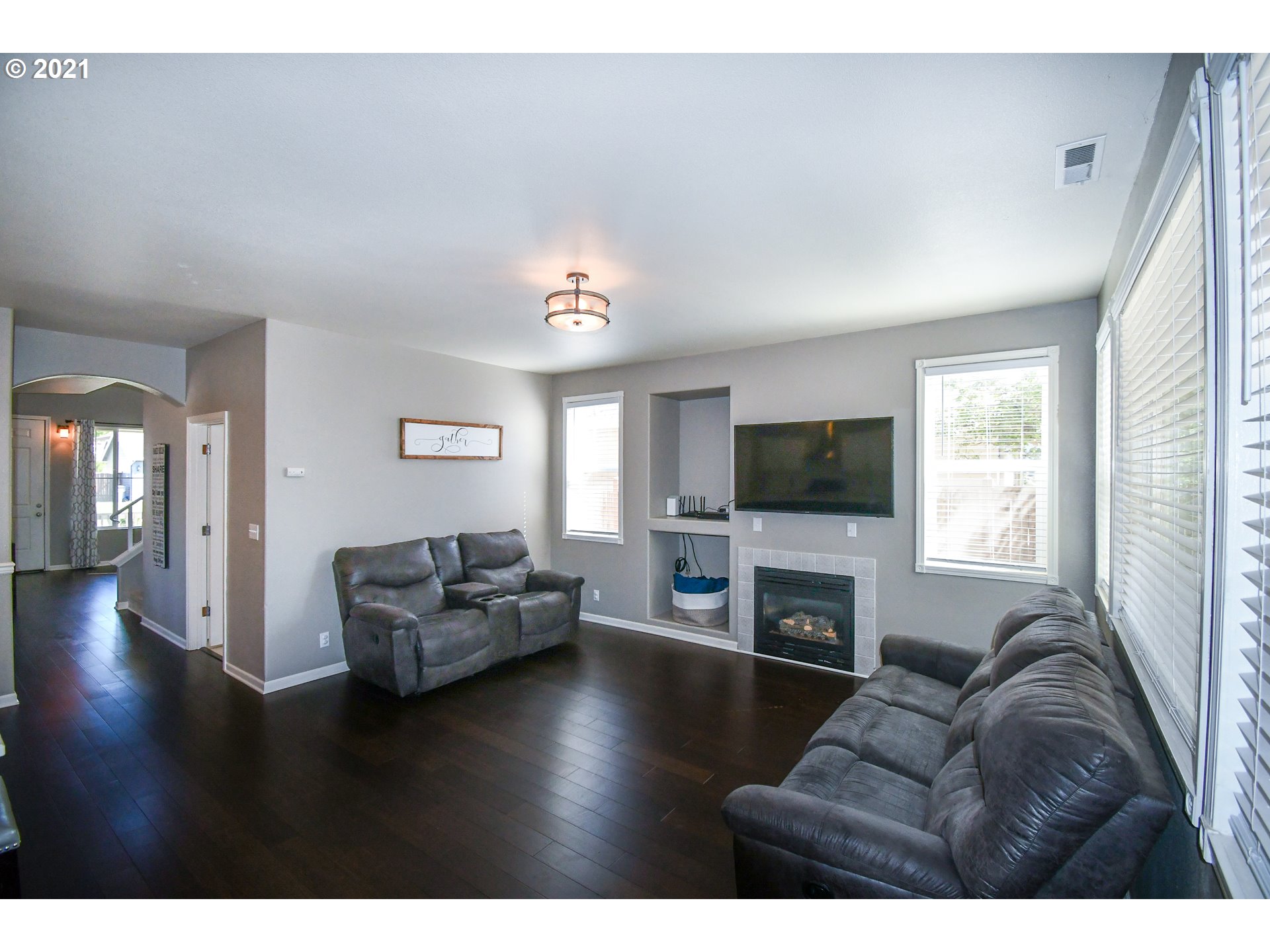 5518 Jeffrey Way Eugene, OR 97402 - Photo 10 of 32