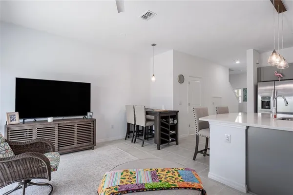 $2,300 | 5953 Whetstone Court, Palmetto, FL 34221