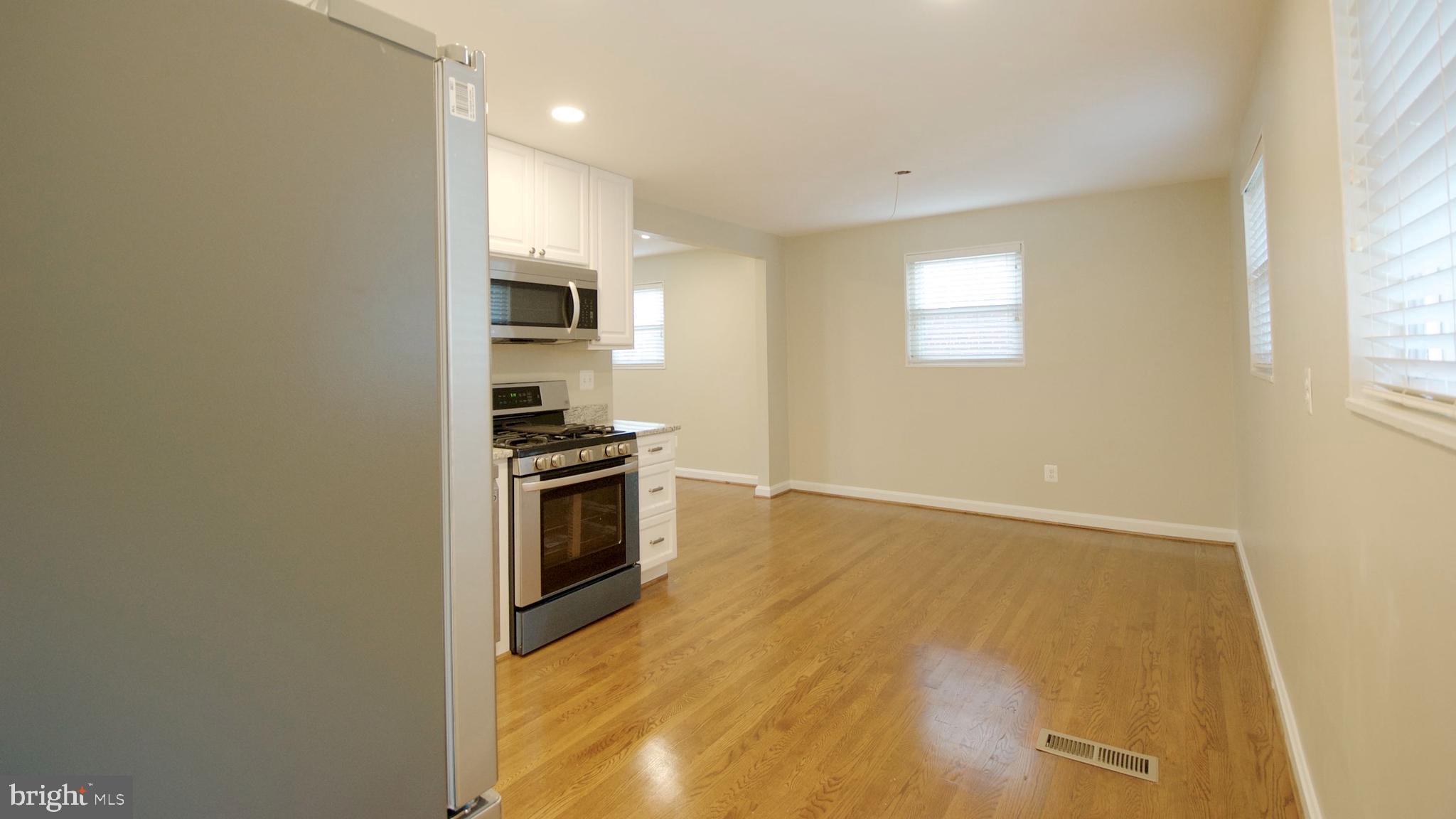 4715 Oxbow Road Rockville, MD 20852 - Photo 13 of 36 Dining Room from Back Door