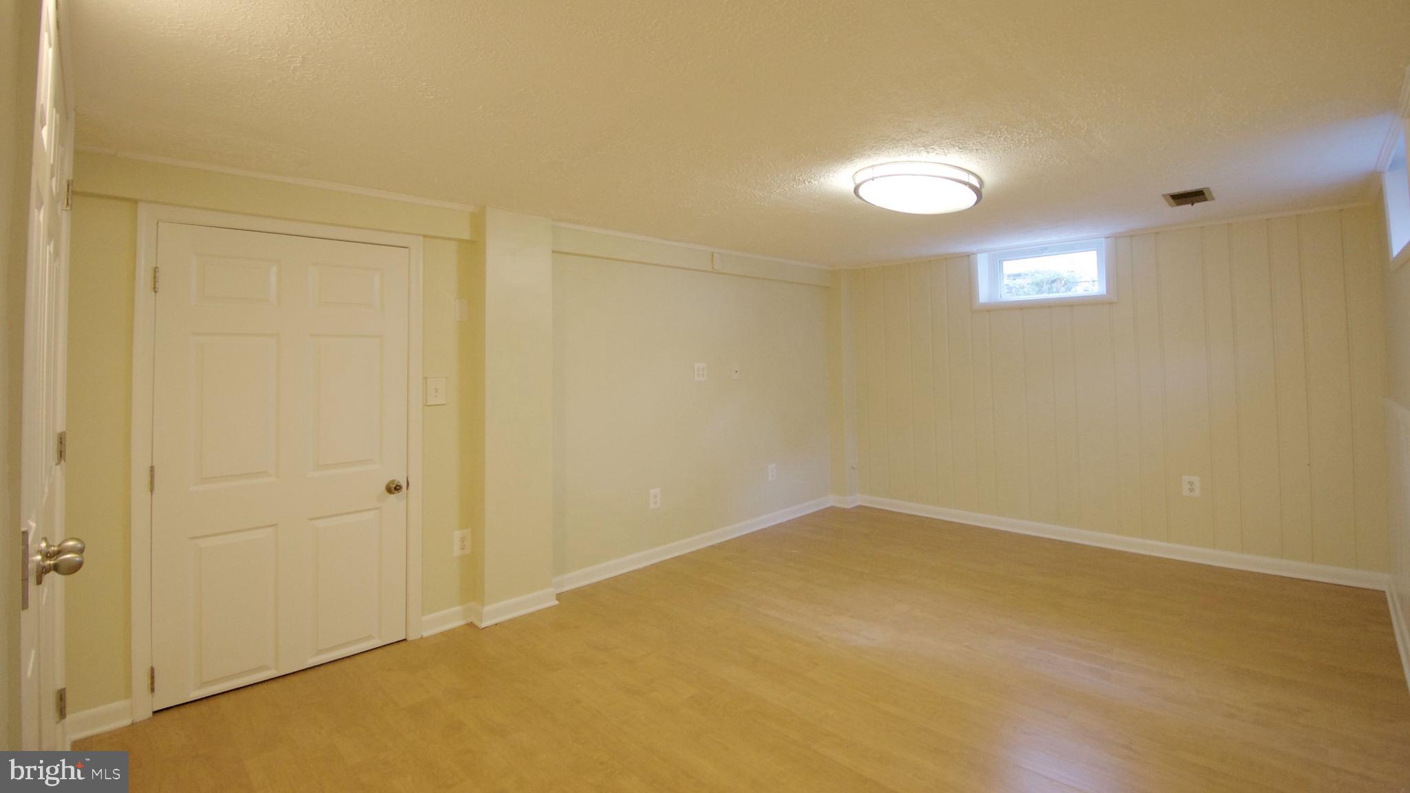4715 Oxbow Road Rockville, MD 20852 - Photo 27 of 36 Bedroom 4 View 1