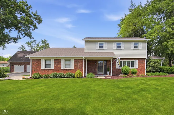 $474,900 | 3706 East Carol Lane, Mooresville, IN 46158