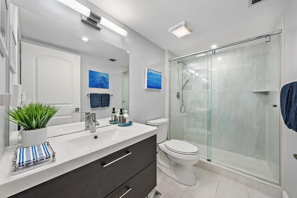 $6,200 | 1101 Seafarer Circle, Unit 402, Jupiter, FL 33477