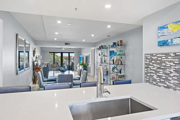 $6,200 | 1101 Seafarer Circle, Unit 402, Jupiter, FL 33477