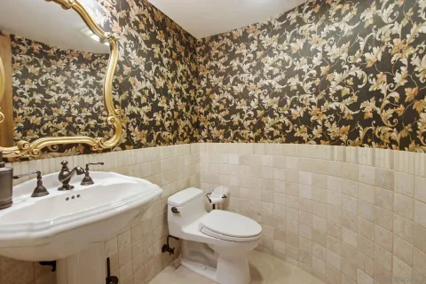$1,089,000 | 1366 Camino Lujan, San Diego, CA 92111