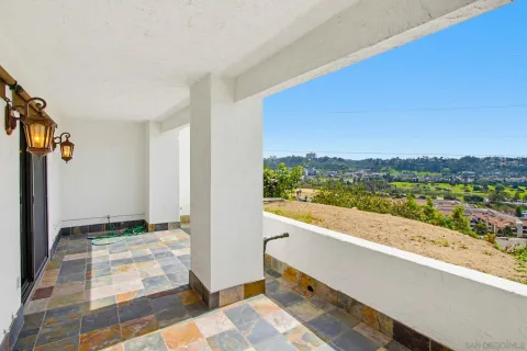 $1,089,000 | 1366 Camino Lujan, San Diego, CA 92111