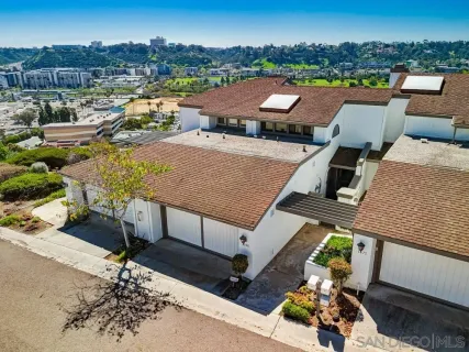$1,089,000 | 1366 Camino Lujan, San Diego, CA 92111