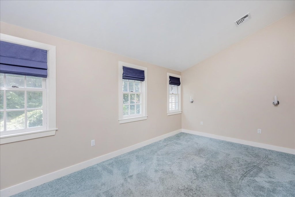 185 Ipswich Road Topsfield, MA 01983 - Photo 22 of 42 Gallery Image 22
