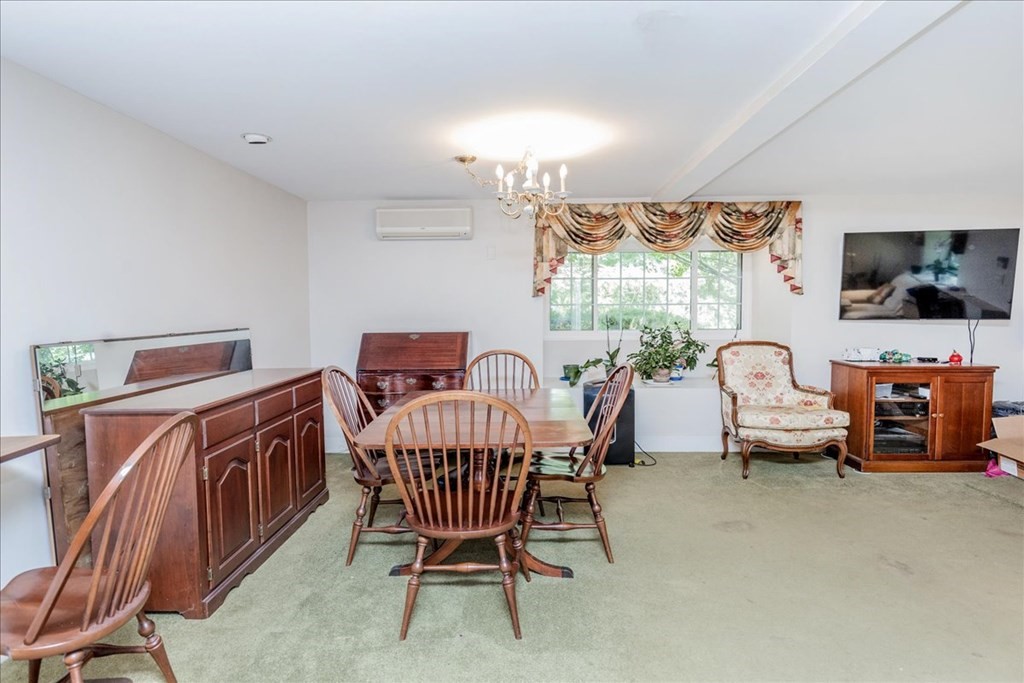 185 Ipswich Road Topsfield, MA 01983 - Photo 31 of 42 Gallery Image 31
