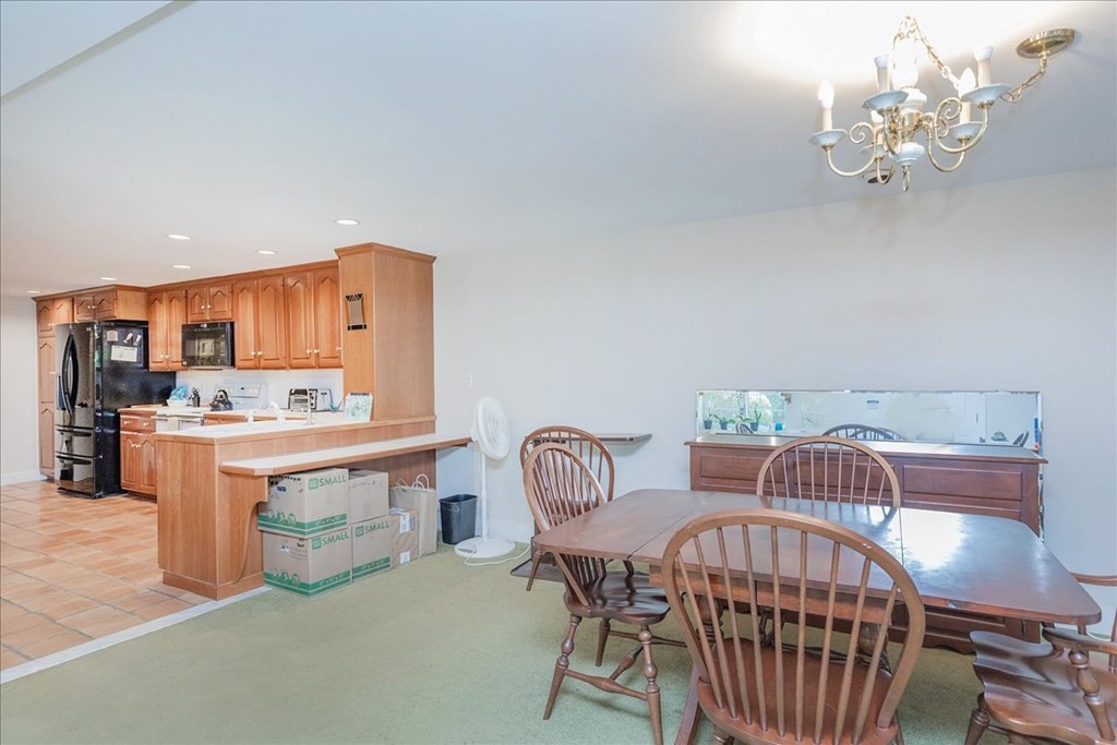 185 Ipswich Road Topsfield, MA 01983 - Photo 32 of 42 Gallery Image 32