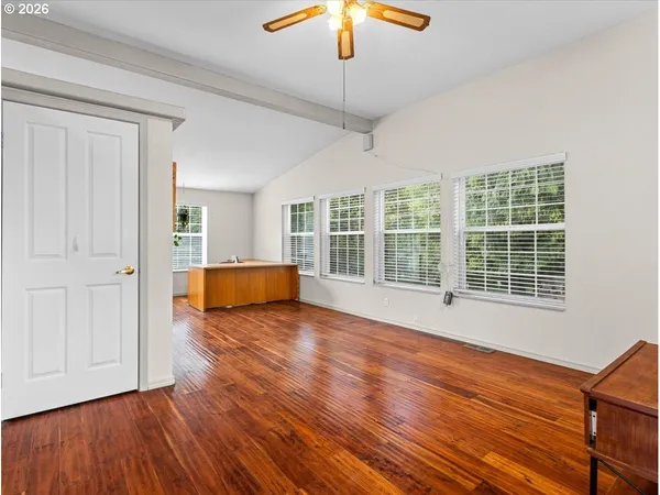 $700,000 | 70460 Nick Thomas Road, Rainier, OR 97048