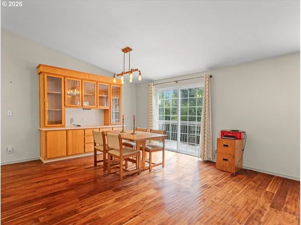 $700,000 | 70460 Nick Thomas Road, Rainier, OR 97048