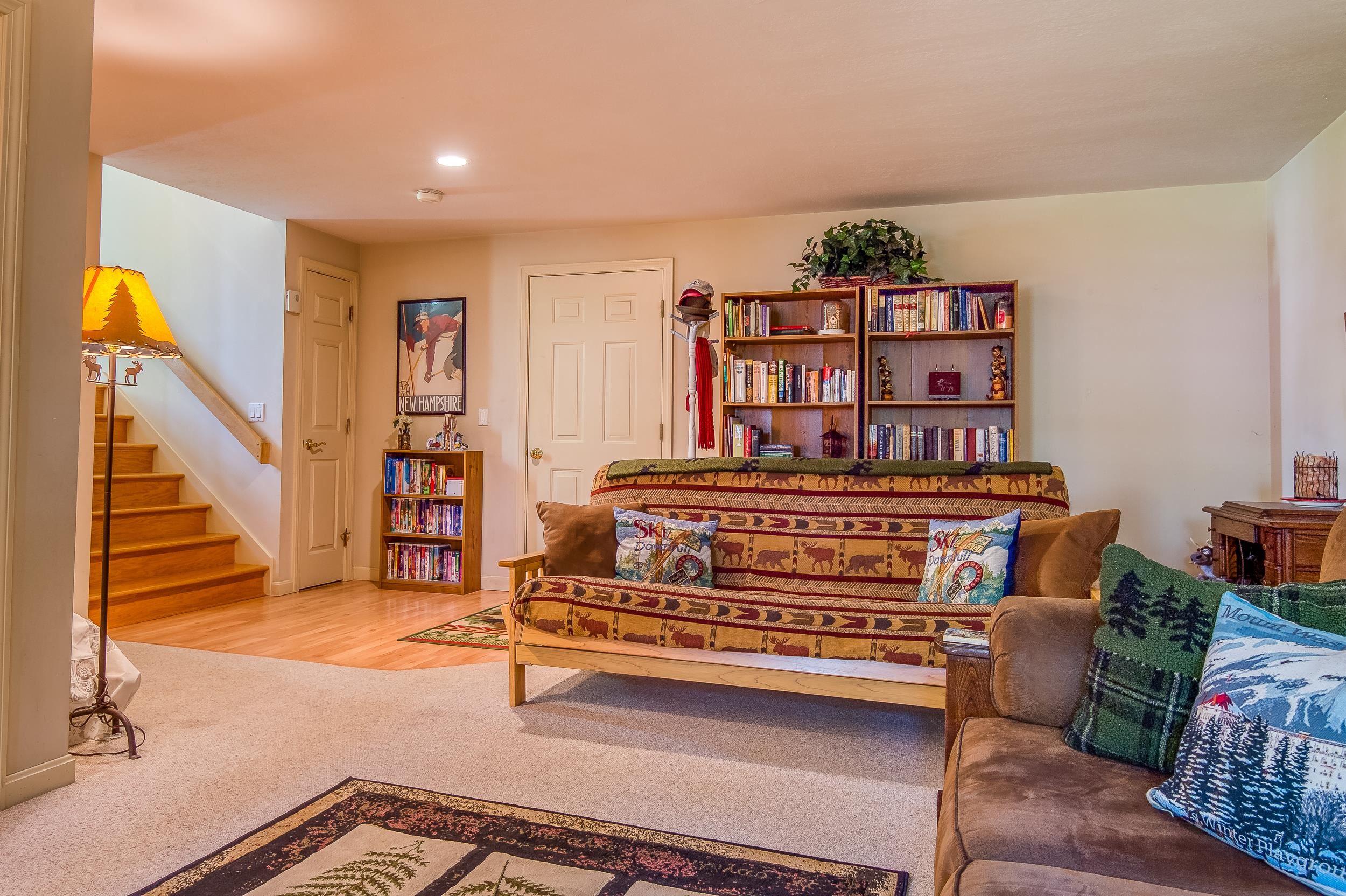 272 Country Road Conway, NH 03860 - Photo 20 of 40