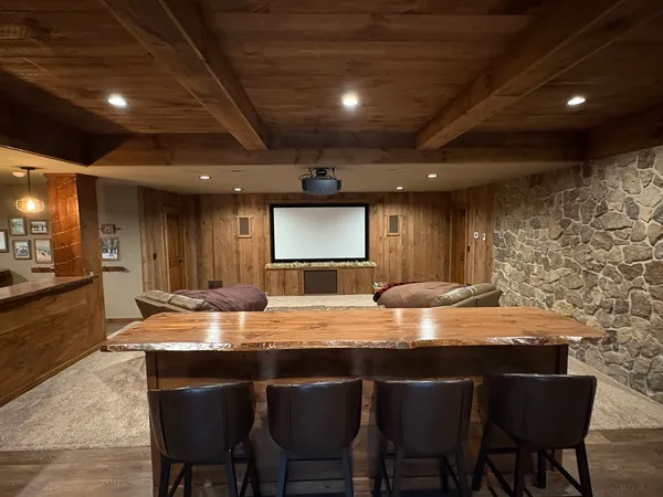 $1,100,000 | 1854 West Forestview Drive, Sycamore, IL 60178