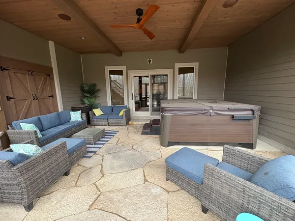 $1,100,000 | 1854 West Forestview Drive, Sycamore, IL 60178