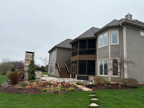 $1,100,000 | 1854 West Forestview Drive, Sycamore, IL 60178