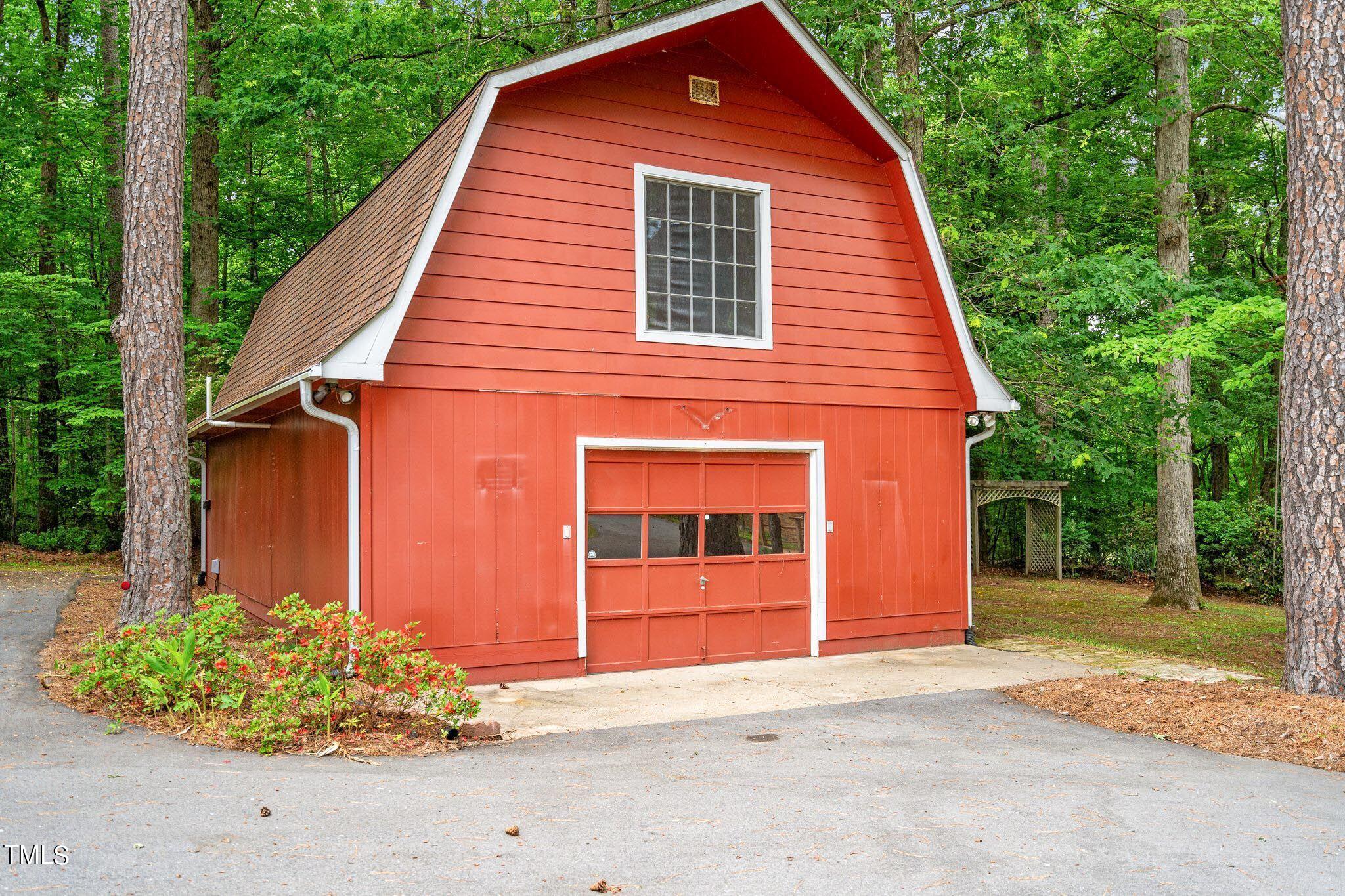 8200 Middleton Road Garner, NC 27529 - Photo 29 of 60 Barn/Garage