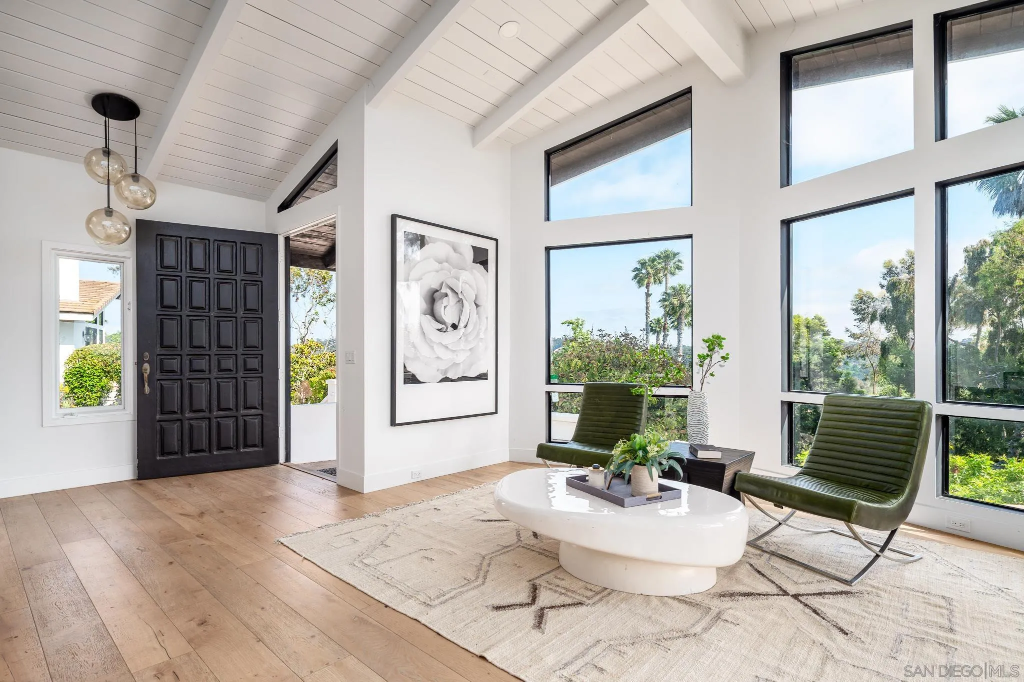 16610 Los Morros Rancho Santa Fe, CA 92067 - Photo 4 of 50 a living room with furniture and window